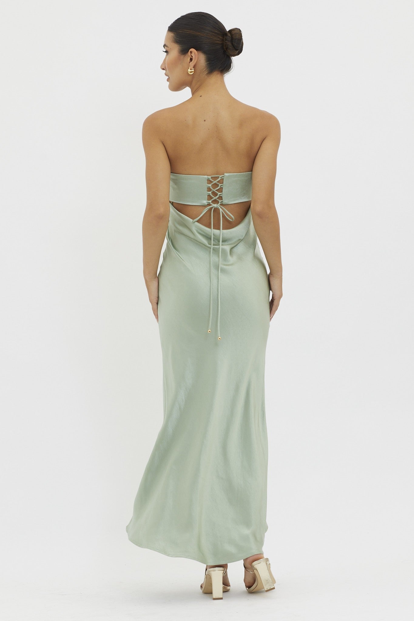 Aura Sleeveless metallic Satin Dress