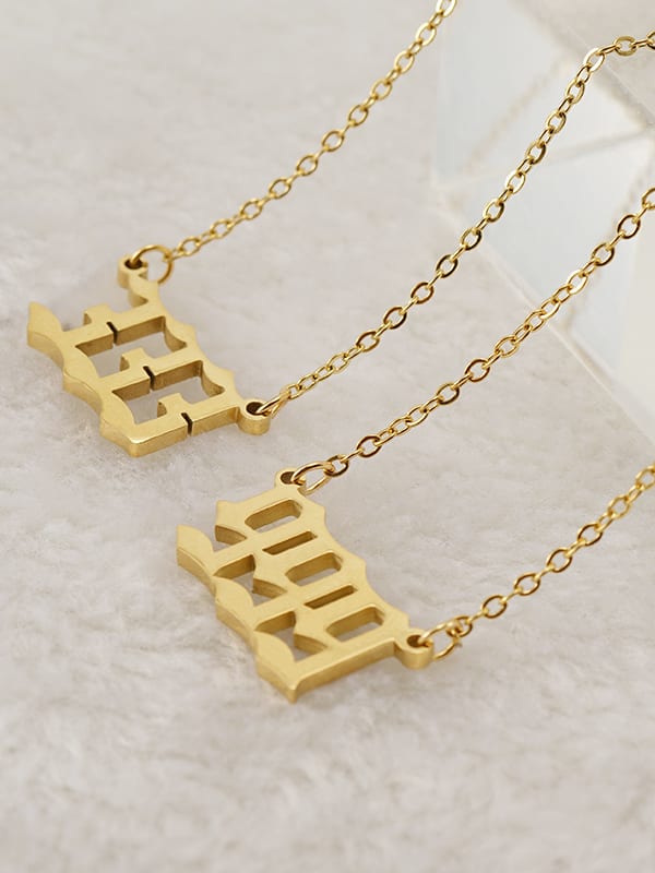 18k gold tripple number