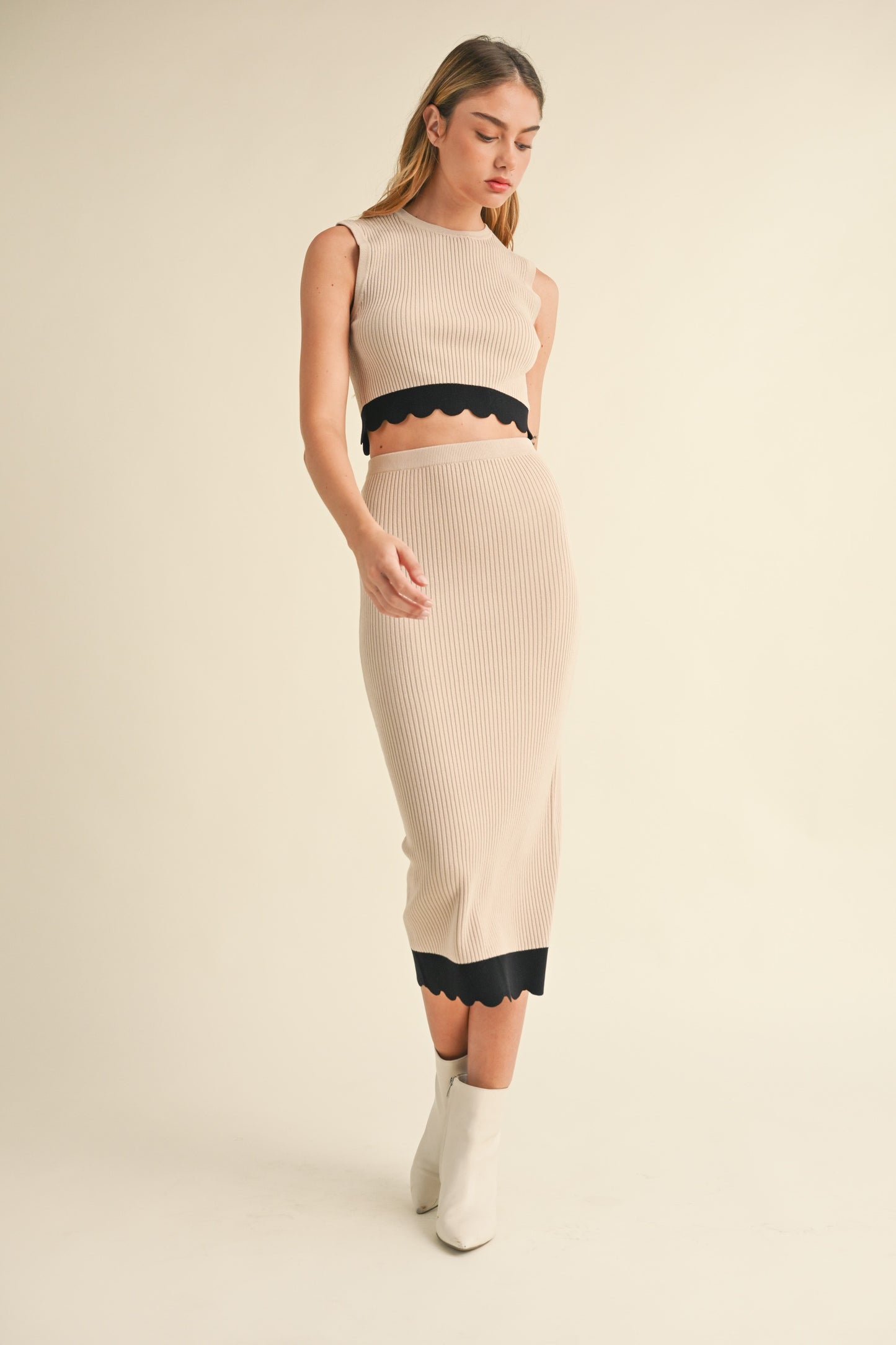 Sammy Beige Knit skirt set