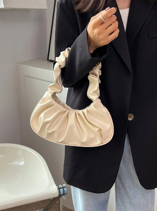 Minimalist ruched Bag