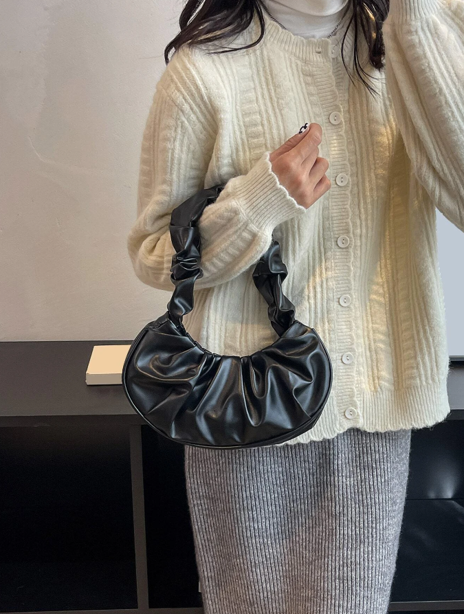 Minimalist ruched Bag