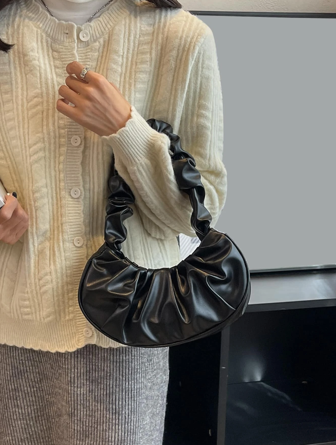 Minimalist ruched Bag