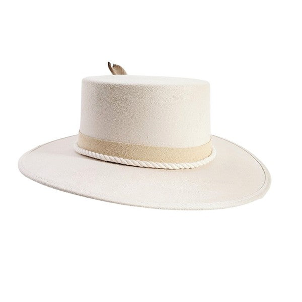 Beige Shell Daring Hat