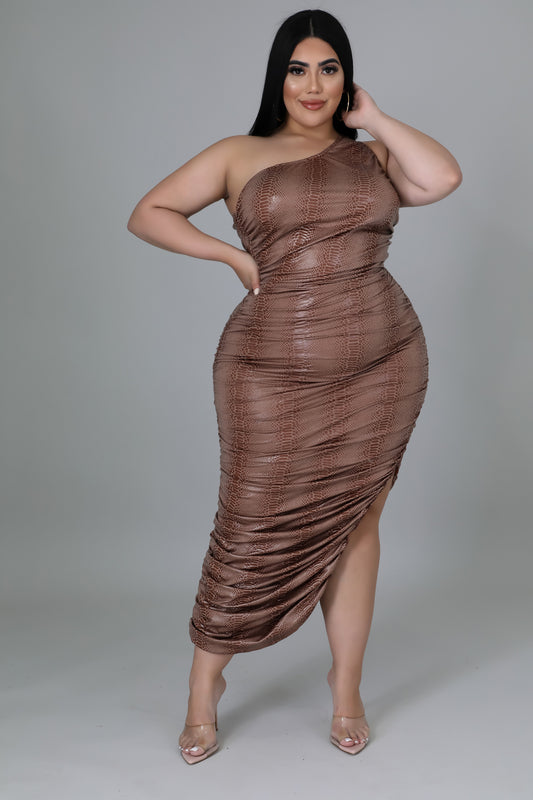 Curvy Brown Vacation Me Ruched Dress