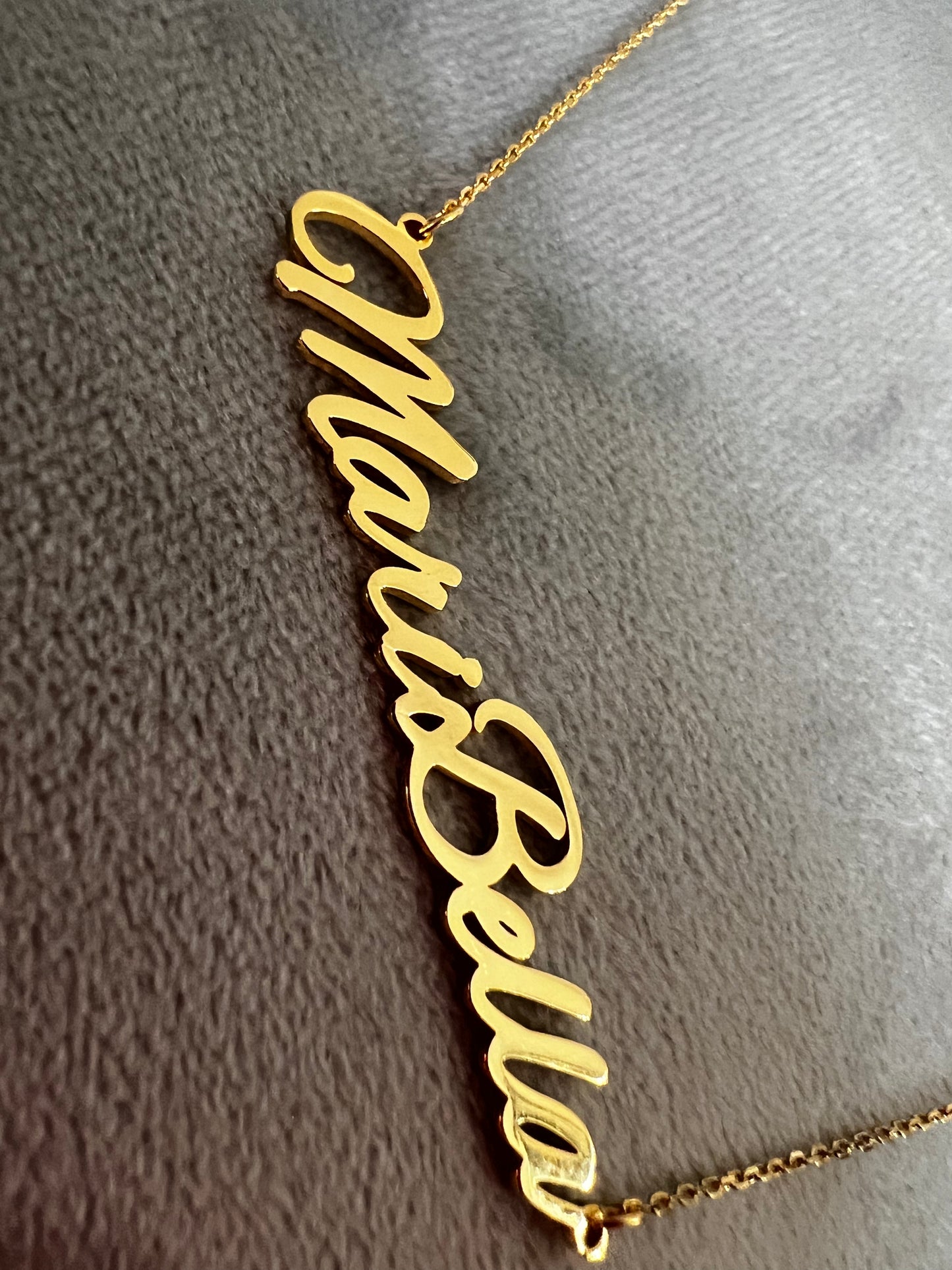 Custom 14k gold Name necklace