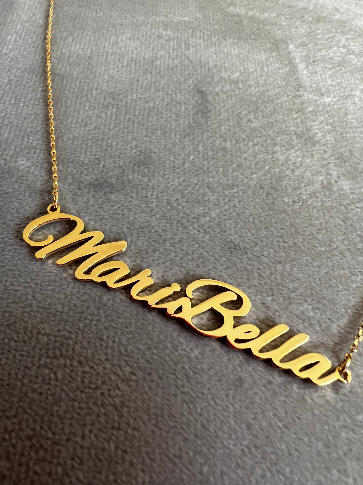 Custom 14k gold Name necklace